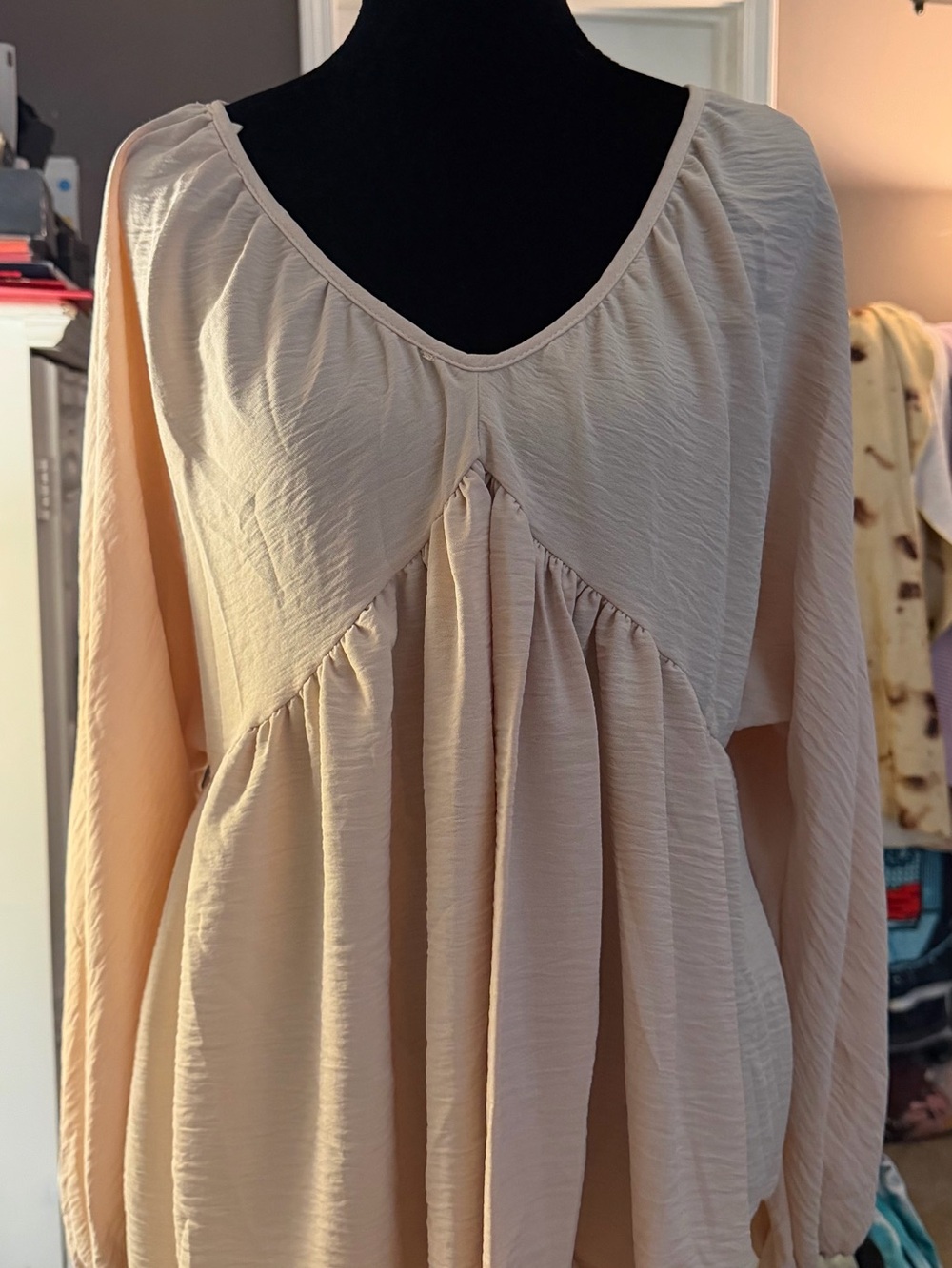 1.4.3. Story by Line Up Cream Billowy Peasant Tunic
